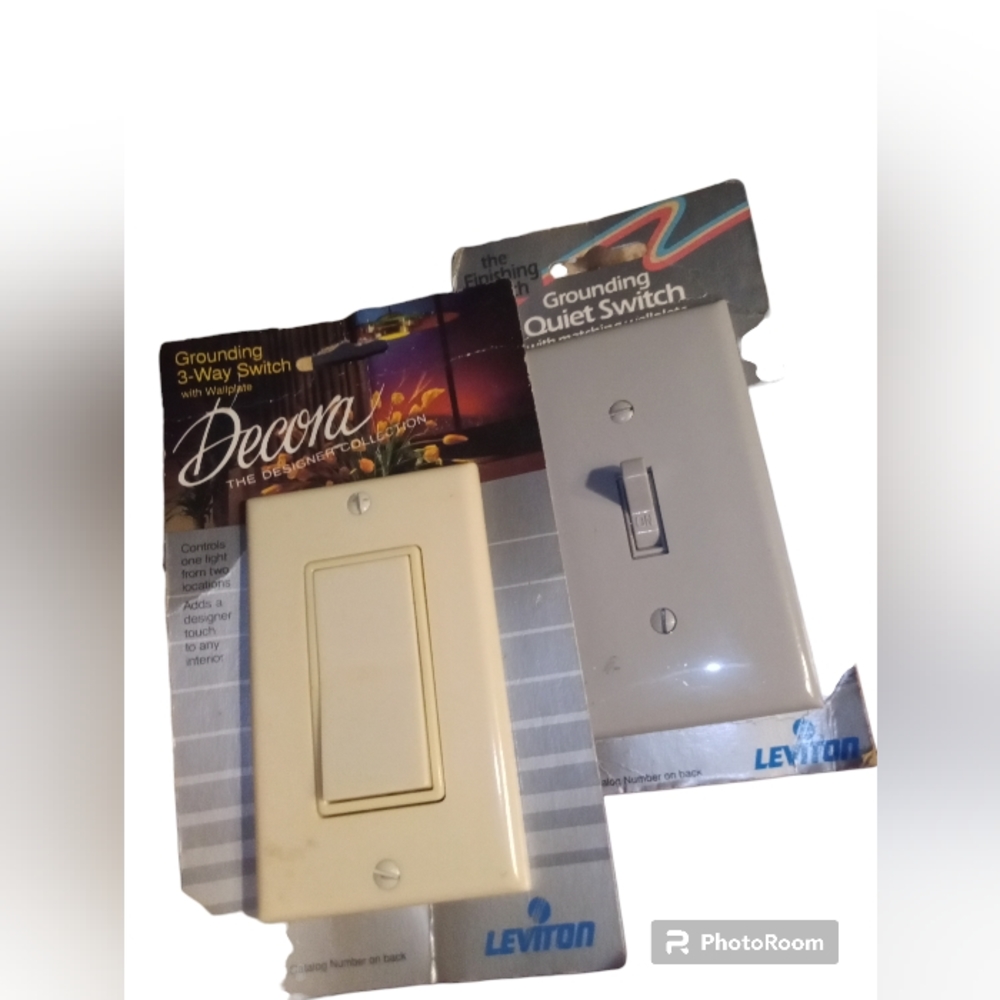Two Light Grounding Switches